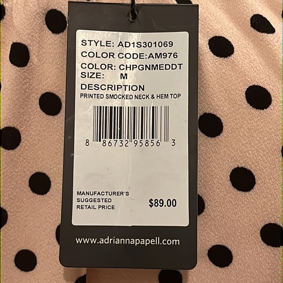 Adrianna Papell Printed Neck & Hem Top - Picture 10 of 16